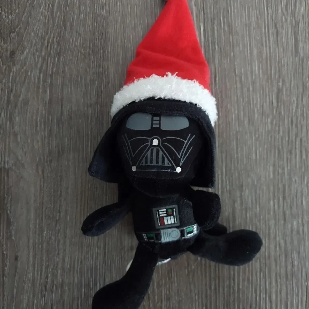 Star Wars 2012 Darth Vader Plush Toy w/ Christmas Santa Hat